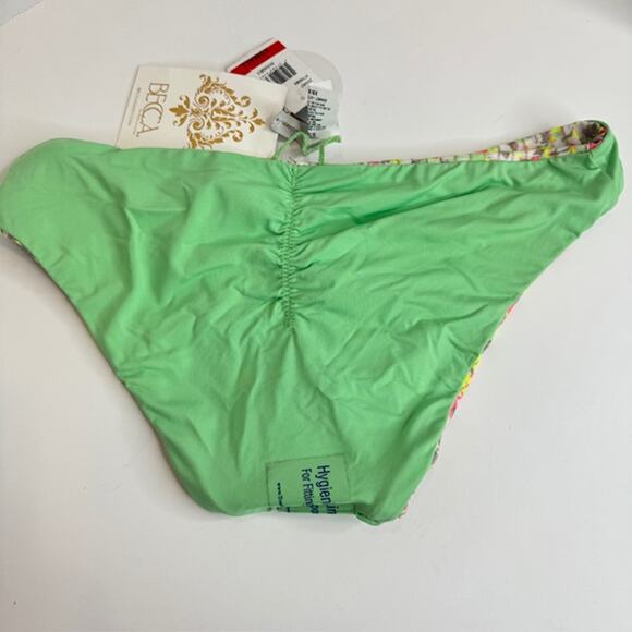 Becca Call of the Wild X-Small Reversible Hipster Bikini Bottom - Picture 9 of 14